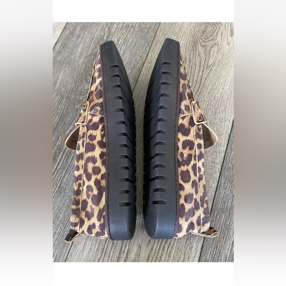 Sold!NWOB Vionic Uptown Tan Leather Suede Leopard Print 360 Flex Loafers Size 10 - Picture 7 of 12